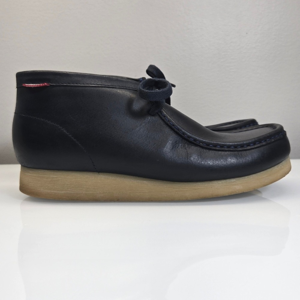 Clarks Black Leather Chukka Wallabee Boots with Crepe Sole